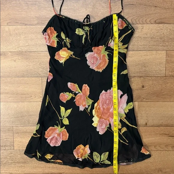 Vintage Betsey Johnson Size Small Dark Floral Mini Dress Dainty Feminine 90’s - Picture 10 of 16
